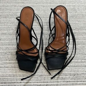 NWOT Strappy High Heeled Sandals